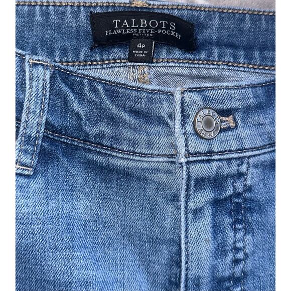 Talbots Flawless 5 Pocket Petite Jeans  Size 4P - Picture 2 of 3